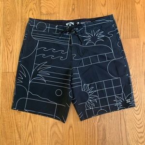Billabong boardshorts size 34.